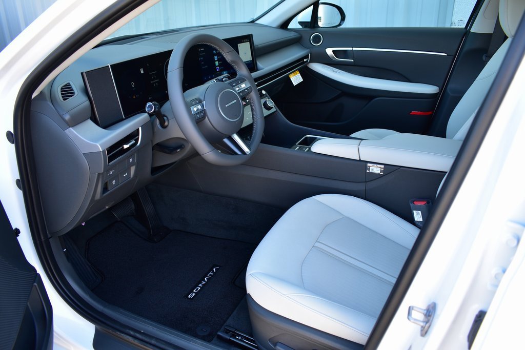 New 2025 Hyundai Sonata SEL image 14