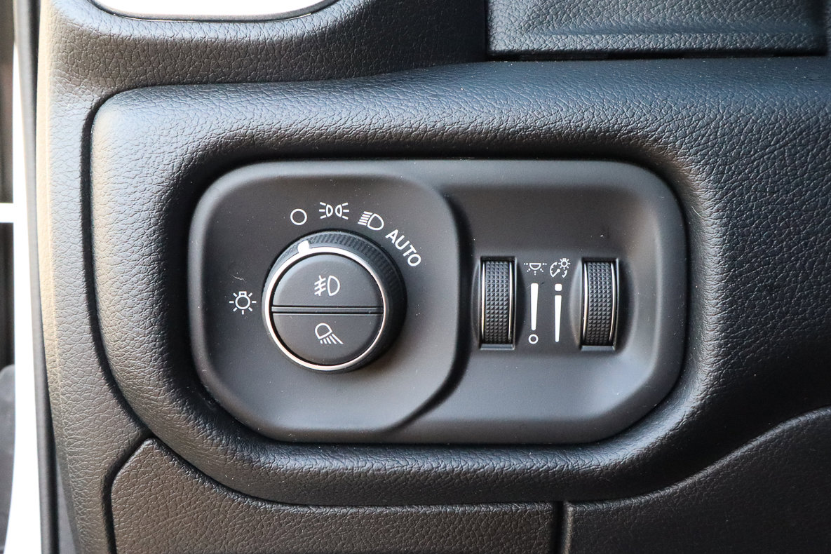 Used 2021 RAM 1500 Laramie image 17