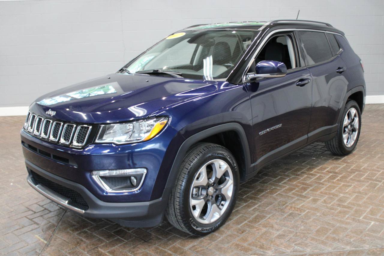 Used 2017 Jeep Compass Limited AWD/4WD image 3