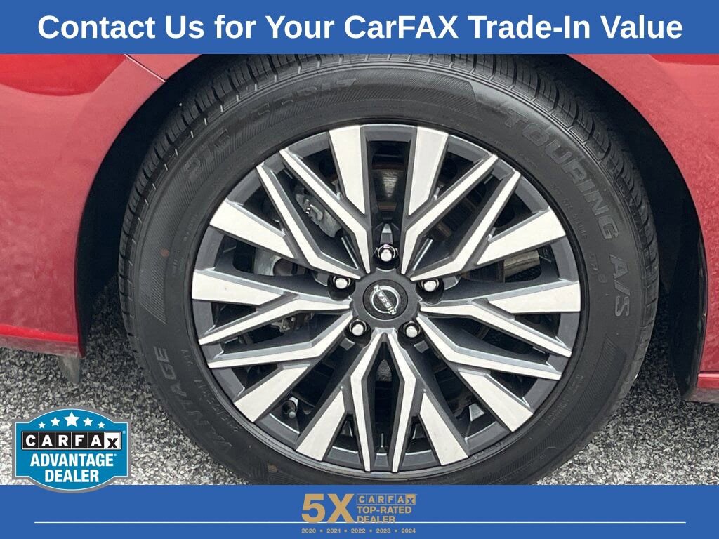 Used 2025 Nissan Altima 2.5 SV image 30