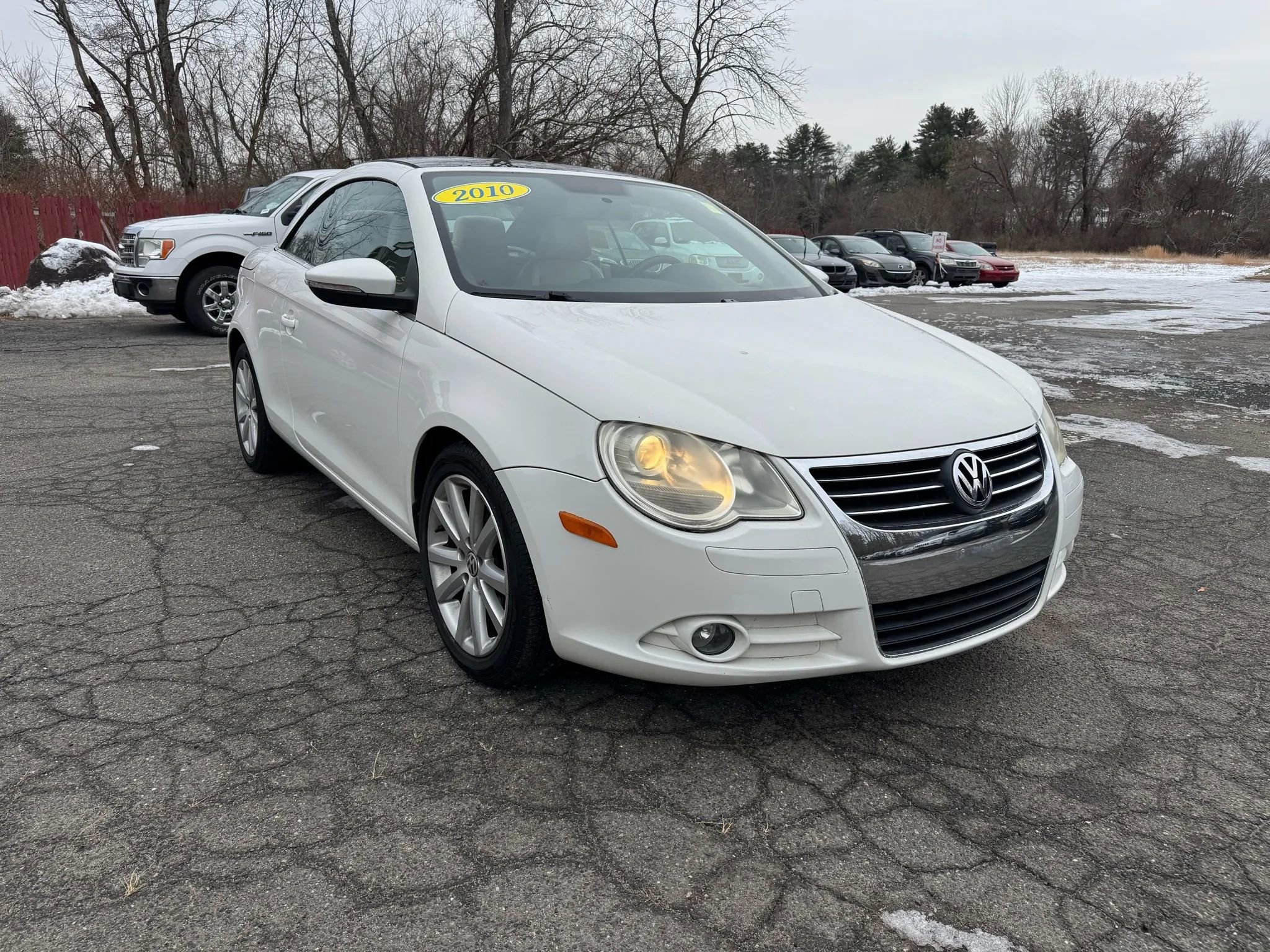 Used 2010 Volkswagen Eos Komfort image 3