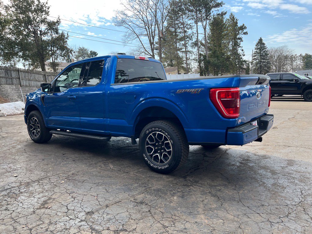 Used 2021 Ford F150 XLT w/ Equipment Group 301A Mid image 4
