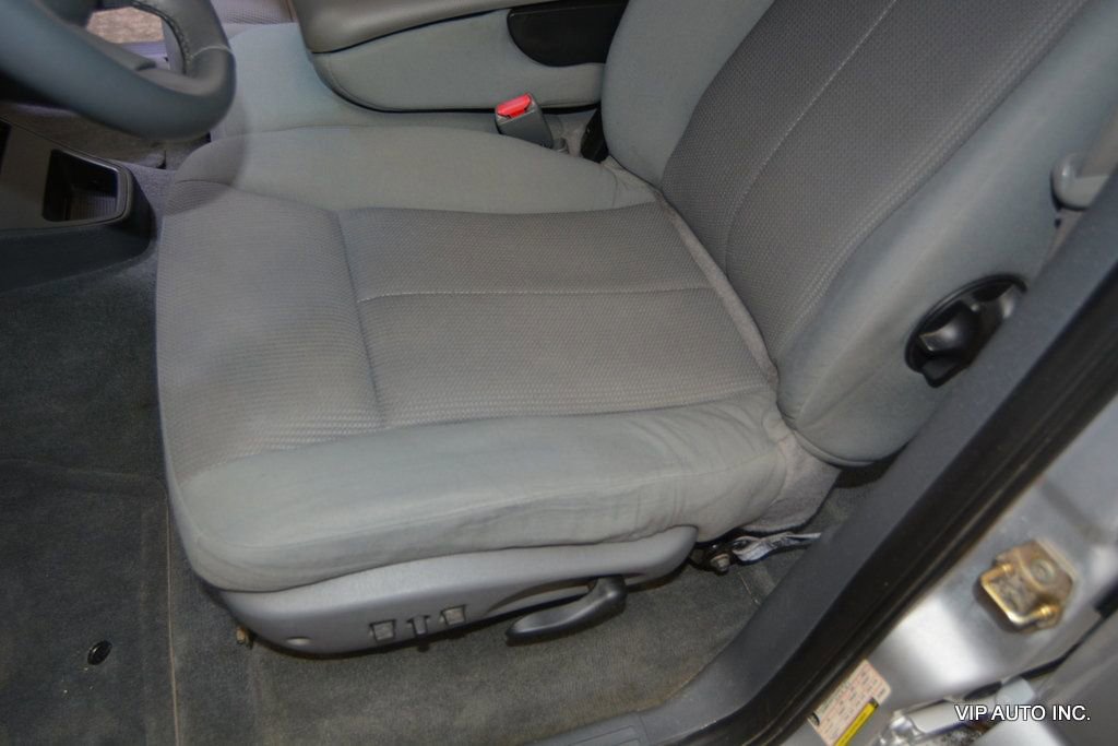 Used 2005 Dodge Dakota SLT AWD/4WD image 17