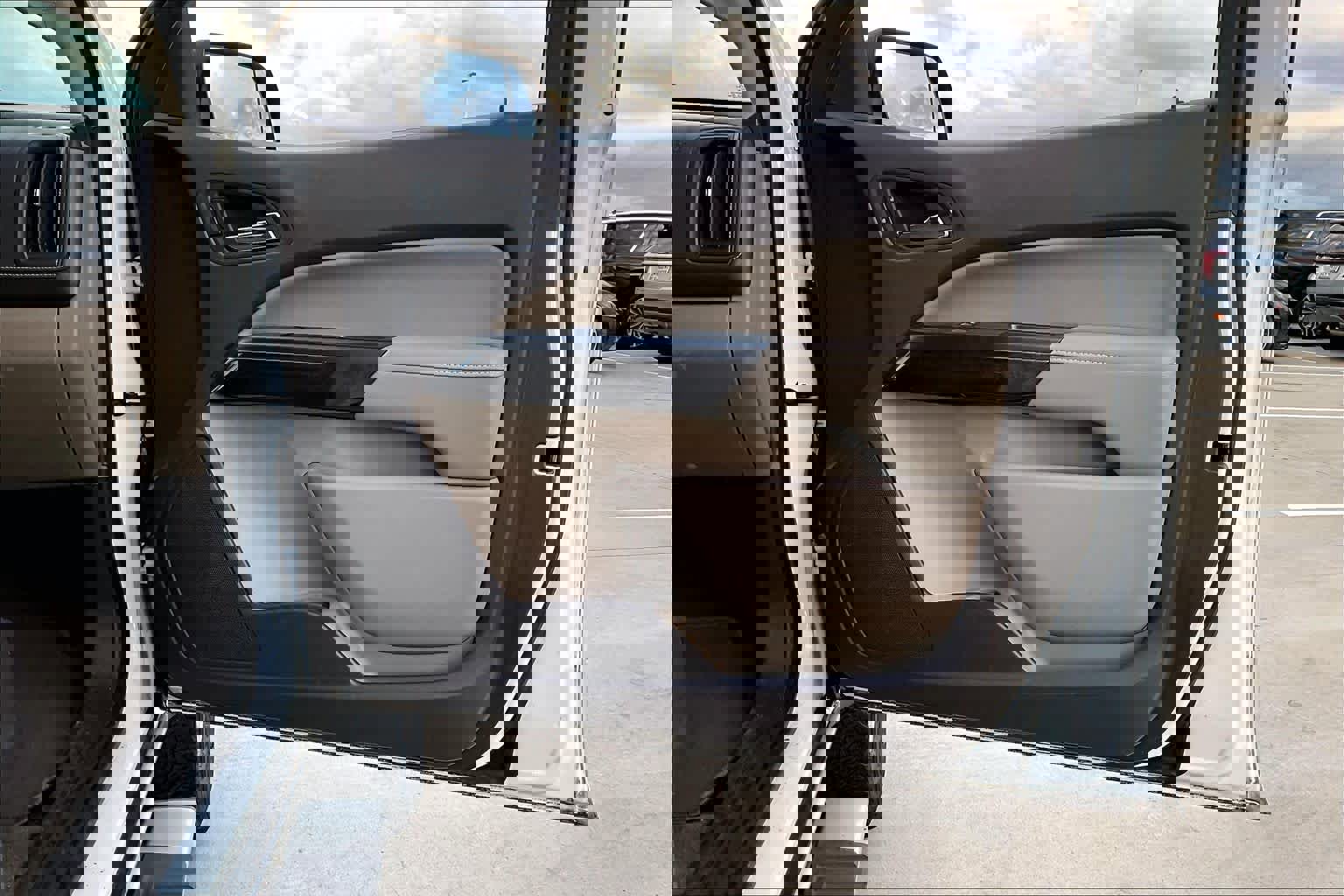 Used 2015 GMC Canyon SLE w/ SLE Convenience Package image 20