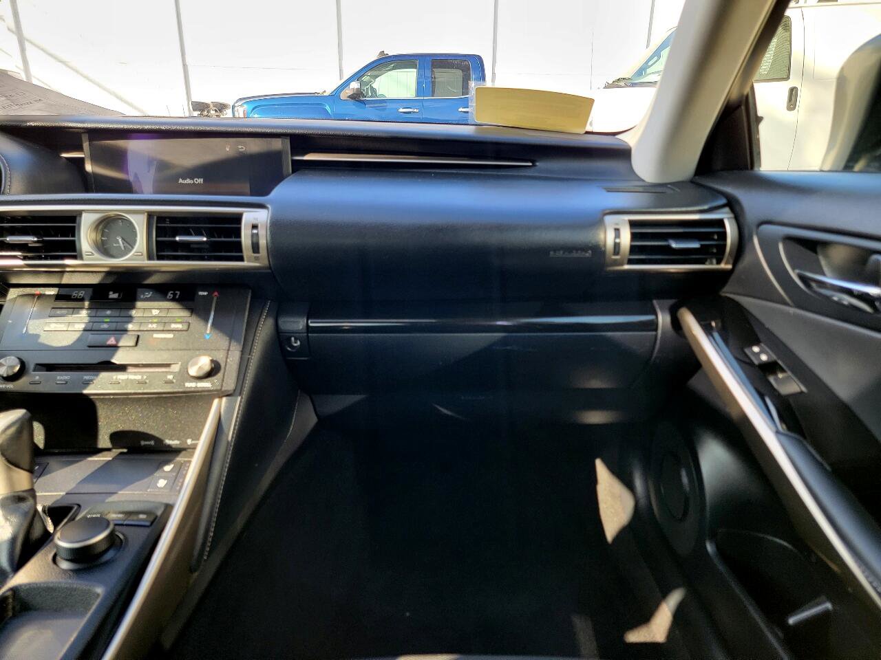 Used 2016 Lexus IS 300 AWD image 34