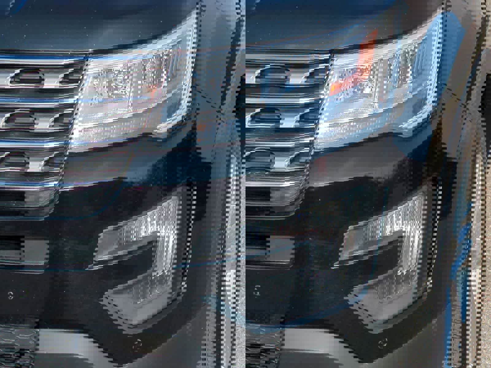 Used 2016 Ford Explorer Limited image 11