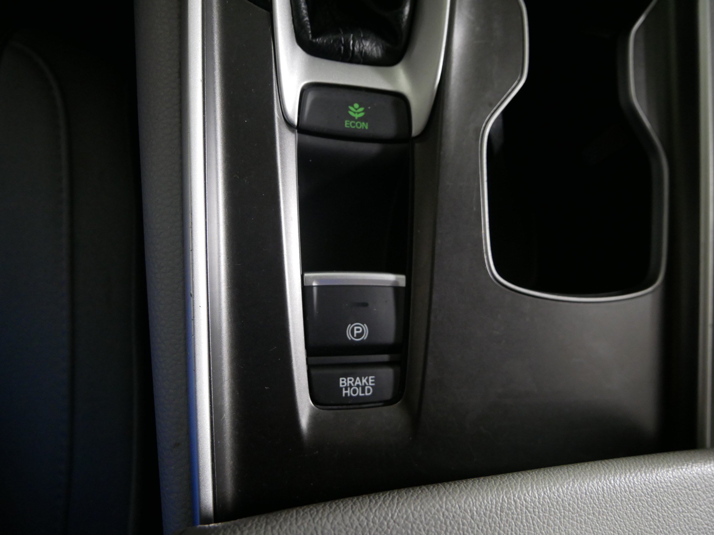 Used 2019 Honda Accord LX image 30