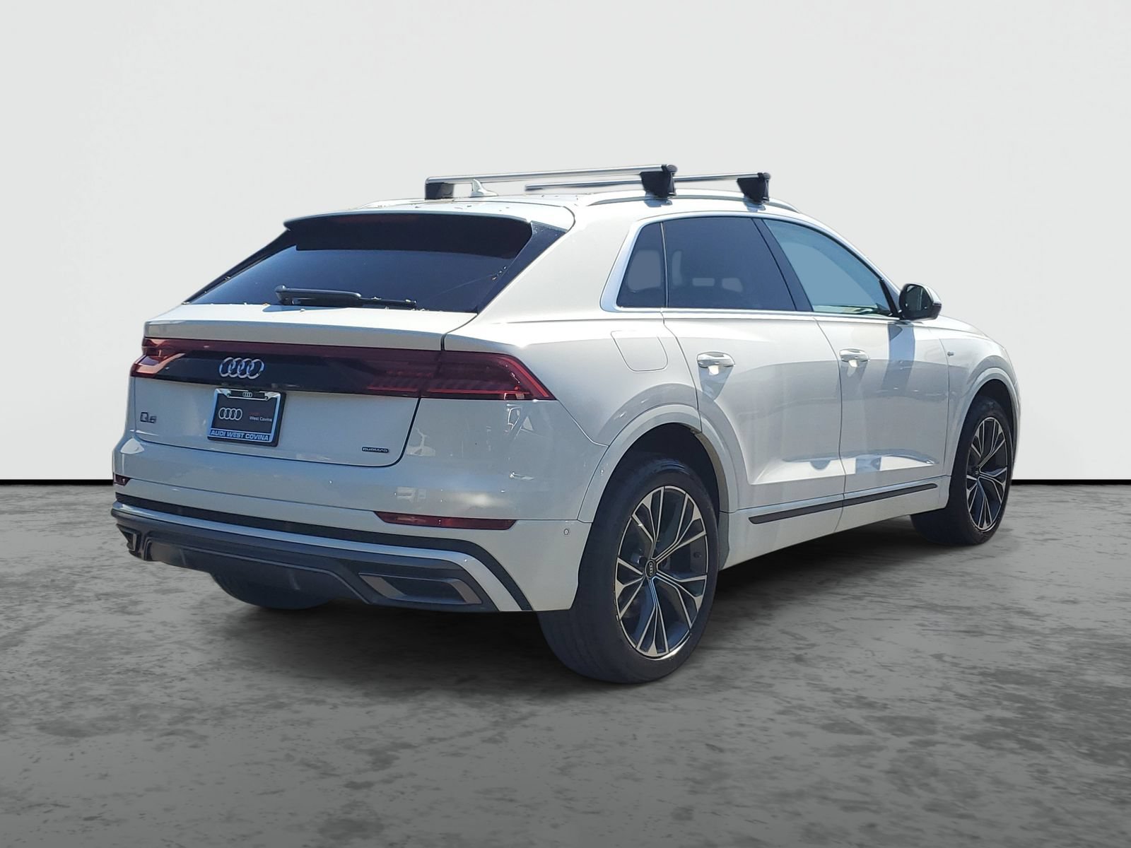 Used 2022 Audi Q8 Premium Plus AWD/4WD image 4