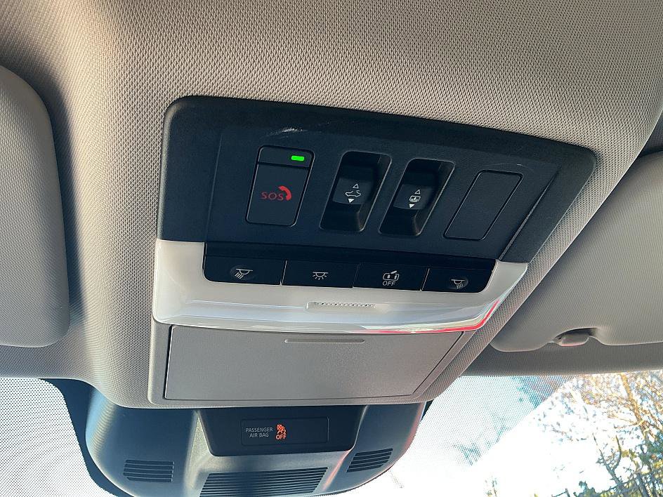 Used 2023 Nissan Rogue SL image 20