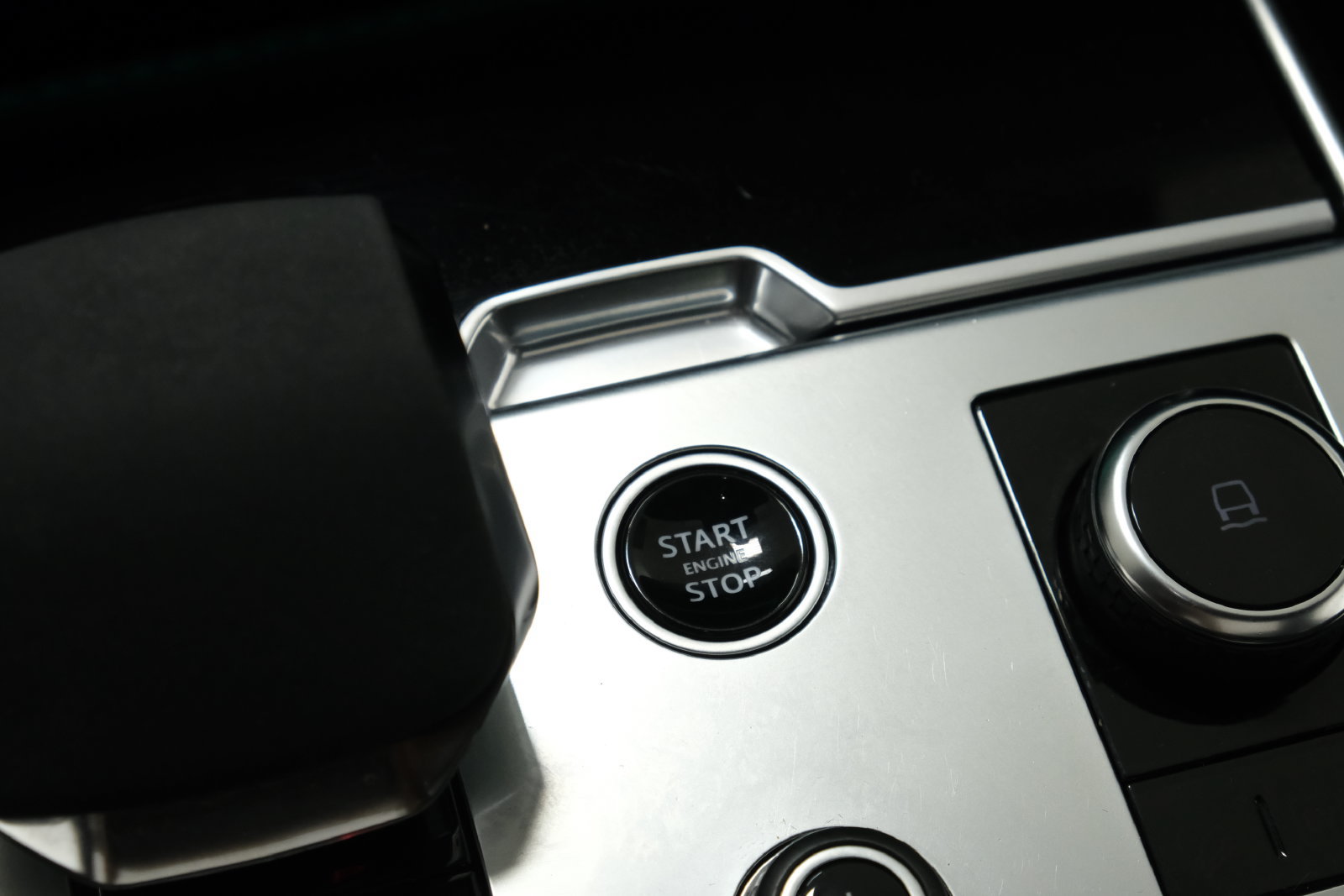 Used 2023 Land Rover Range Rover SE AWD/4WD image 21