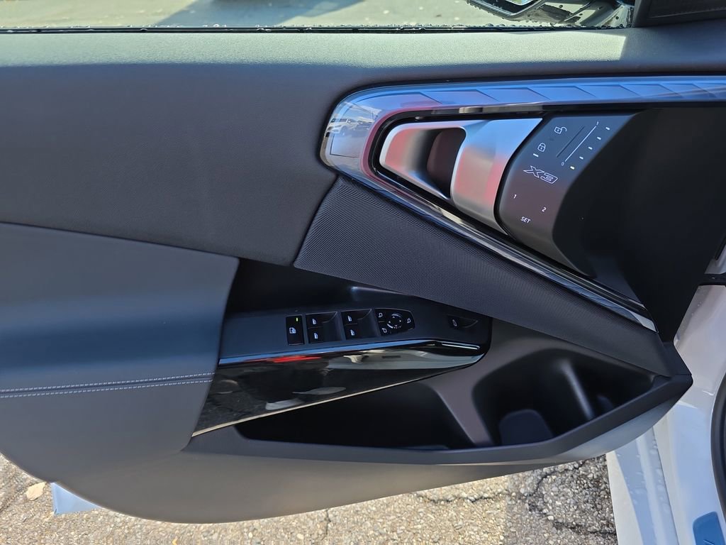 Used 2026 BMW X3 M50 w/ Premium Package image 11