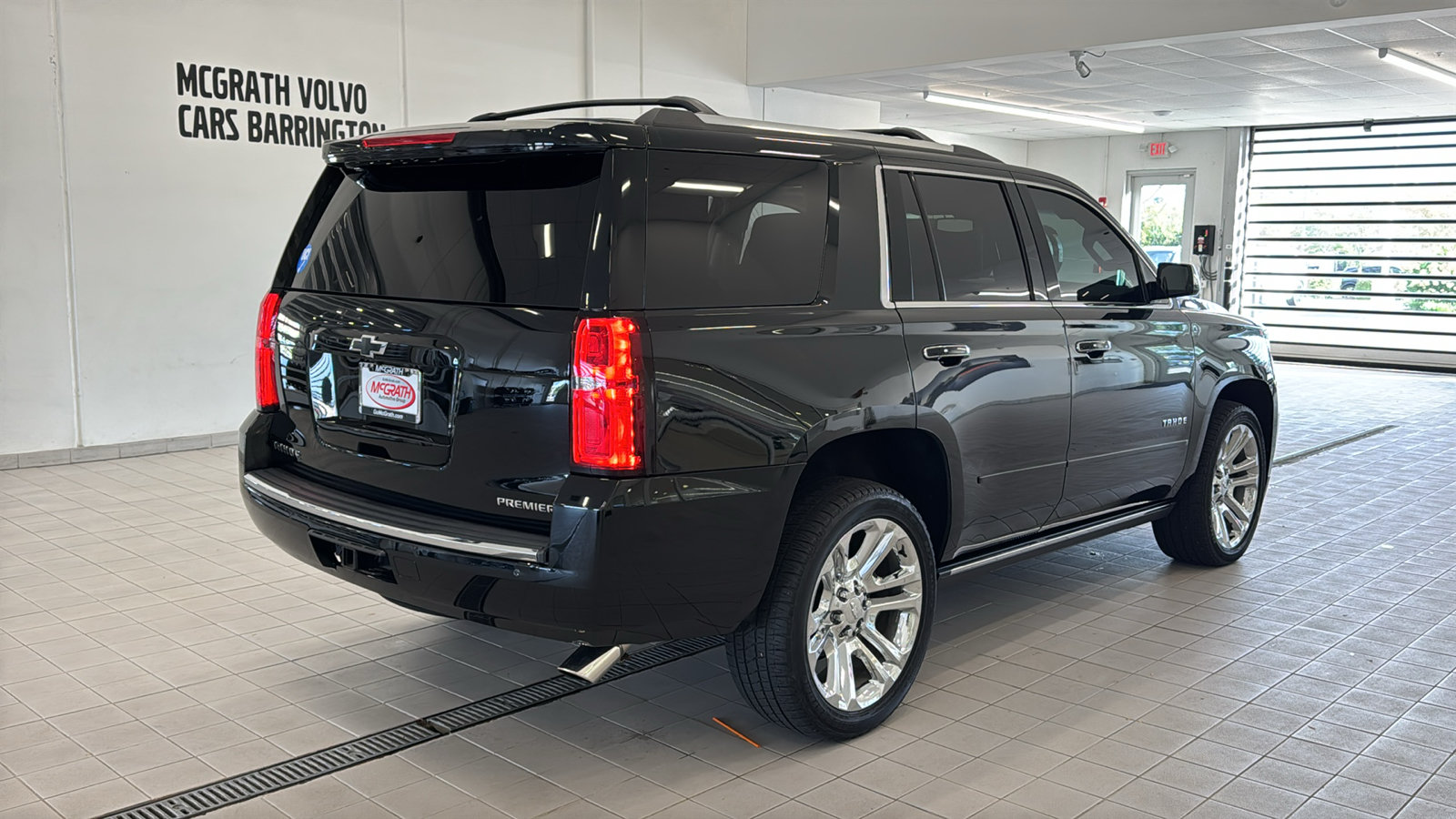 Used 2020 Chevrolet Tahoe Premier w/ Premier Plus Edition AWD/4WD image 5