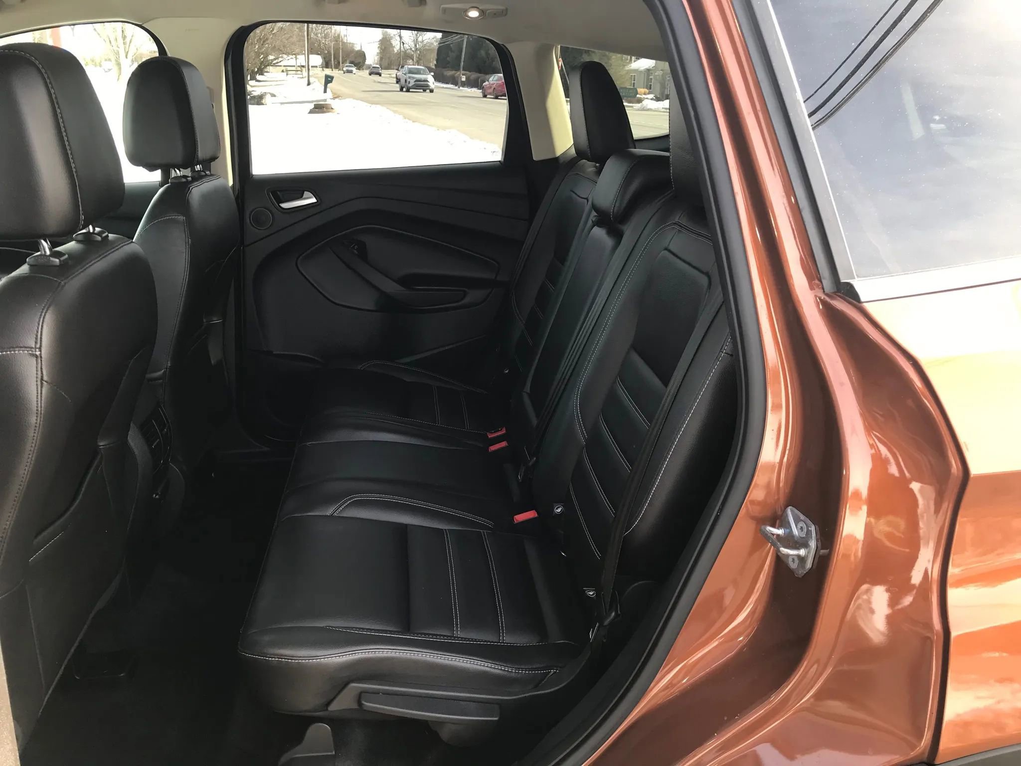 Used 2017 Ford Escape Titanium image 35
