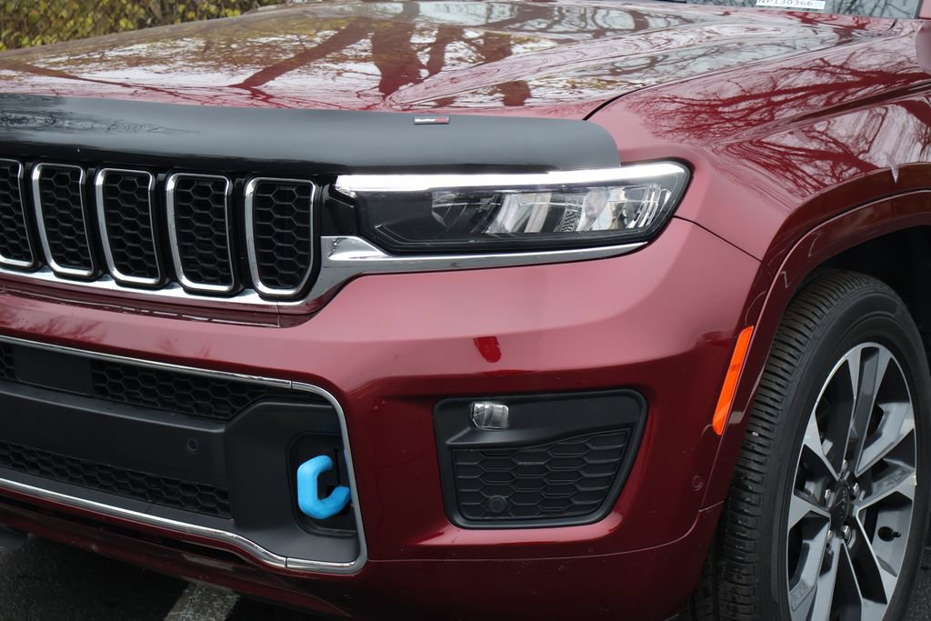 Used 2024 Jeep Grand Cherokee Overland image 3