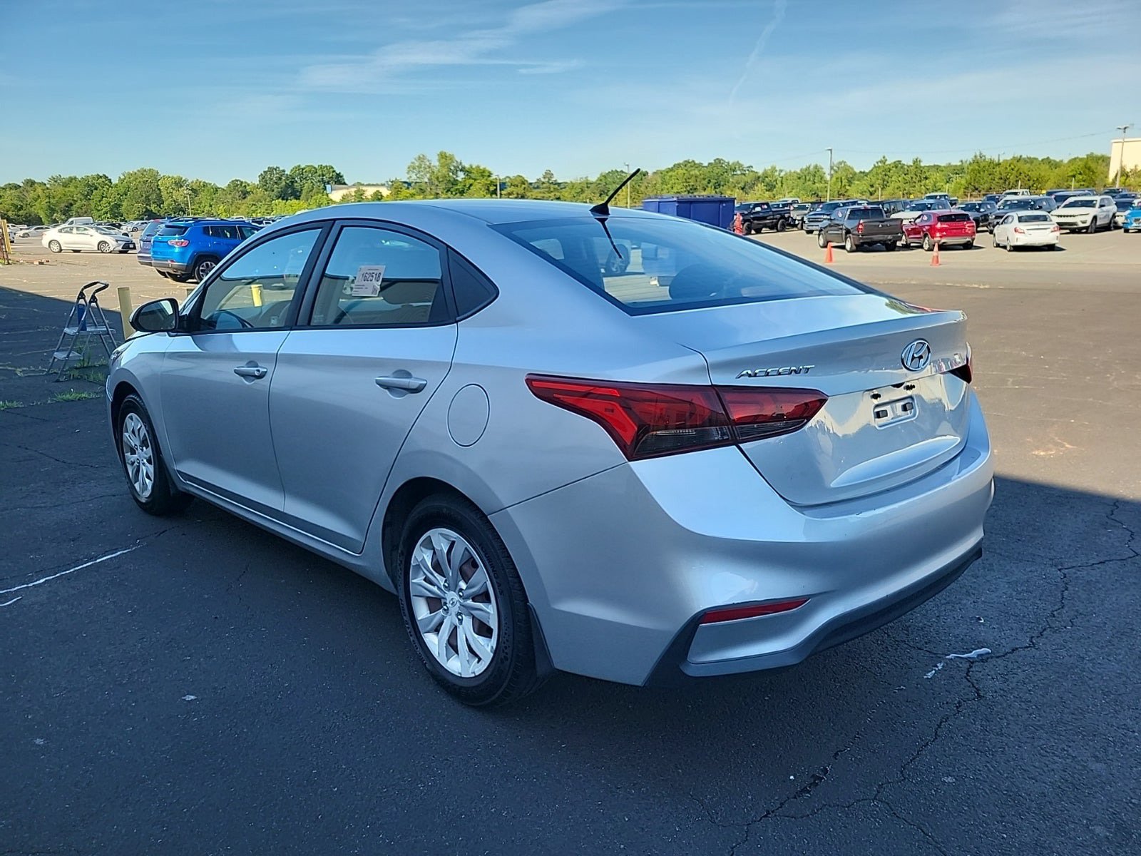 Used 2019 Hyundai Accent SE FWD image 5