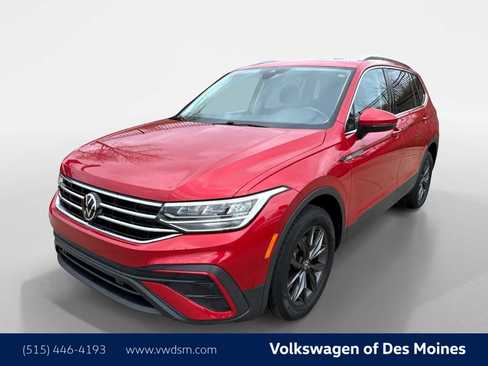 Used 2022 Volkswagen Tiguan SE w/ Panoramic Sunroof Package