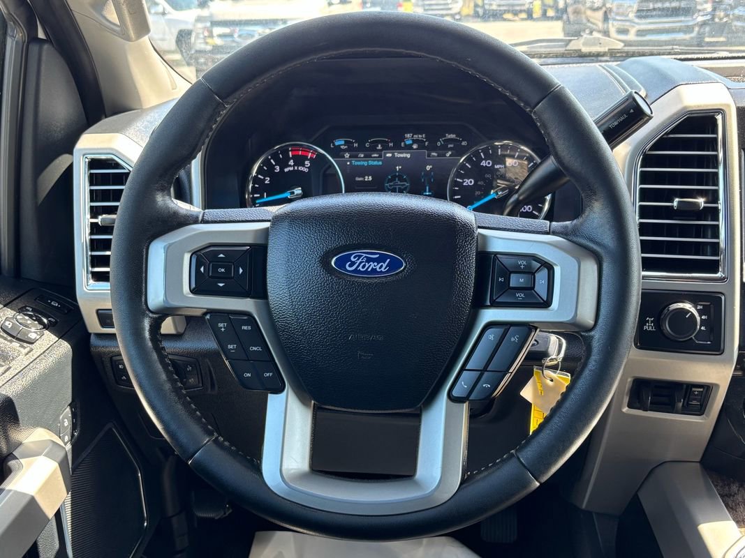 Used 2017 Ford F250 Lariat w/ Lariat Value Package image 29