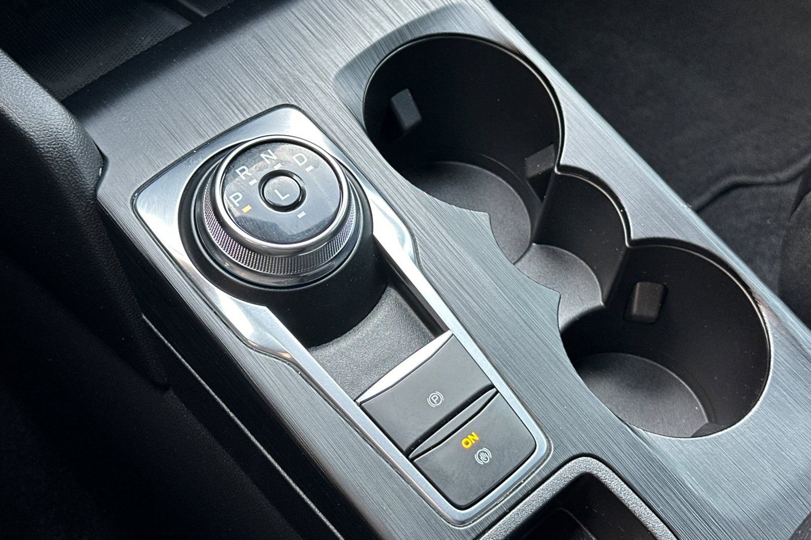 Used 2025 Ford Escape ST-Line Elite w/ Premium Technology Package image 29