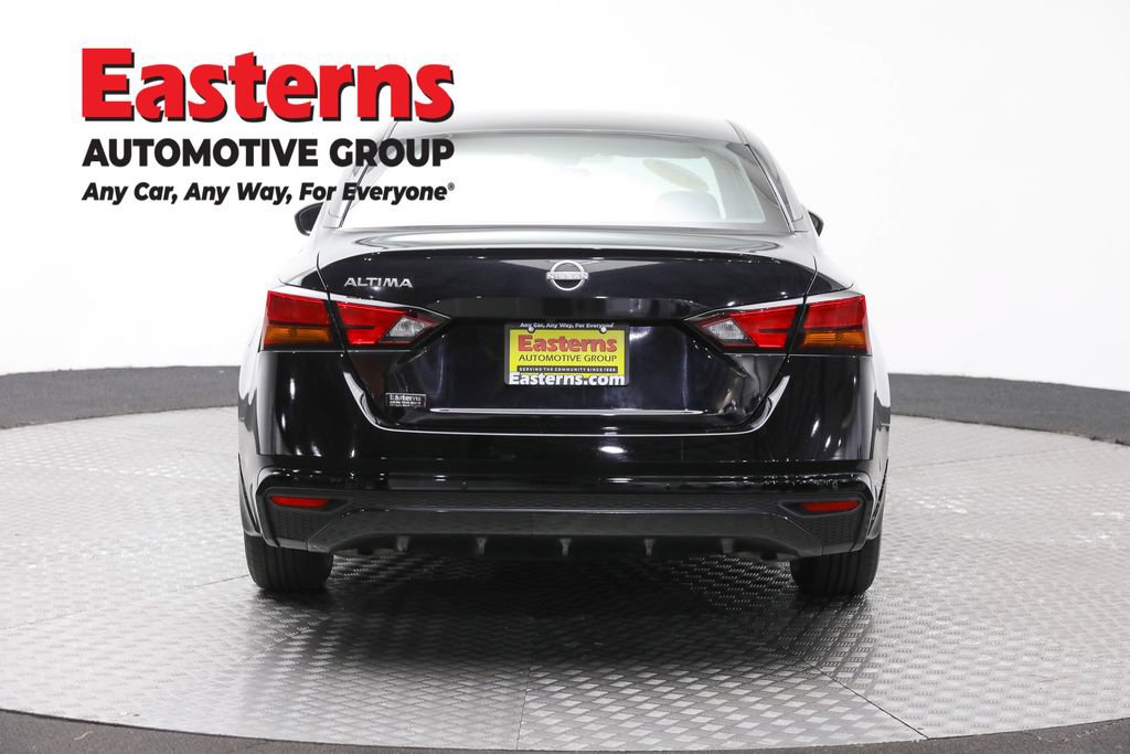 Used 2023 Nissan Altima 2.5 S FWD image 6