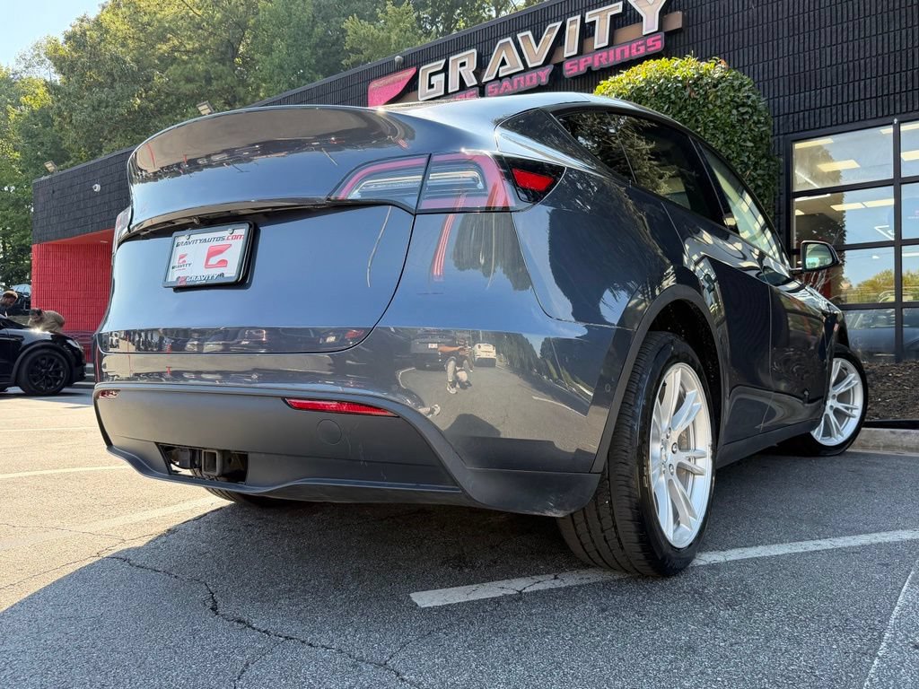 Used 2023 Tesla Model Y Long Range AWD/4WD image 16