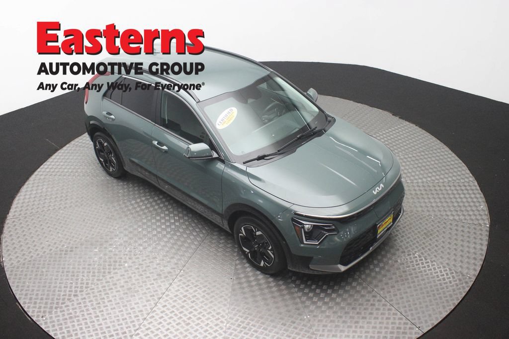 Used 2023 Kia Niro Wind w/ Wind Preserve Package FWD image 3