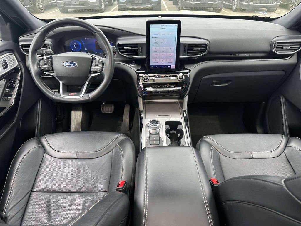 Used 2023 Ford Explorer ST w/ Equipment Group 401A image 11