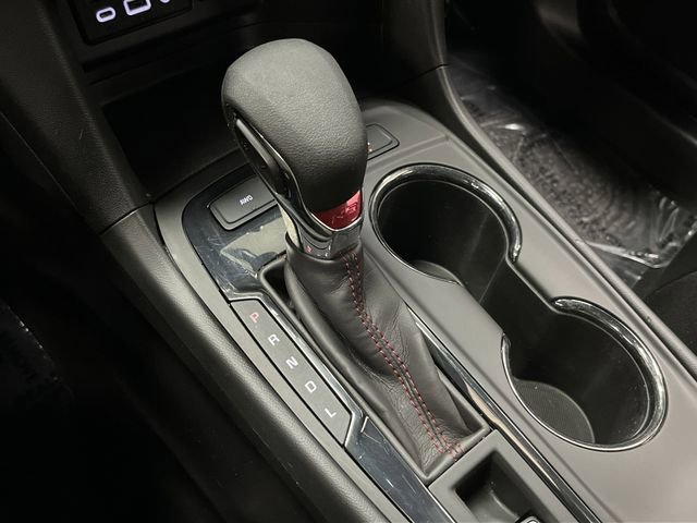 Used 2023 Chevrolet Equinox RS w/ RS Leather Package image 23