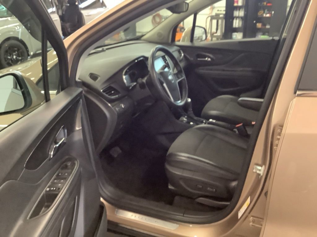 Used 2018 Buick Encore Preferred FWD image 13