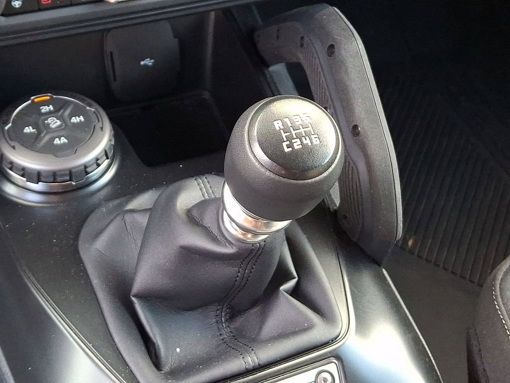 Certified 2025 Ford Bronco Badlands w/ Sasquatch Package image 15