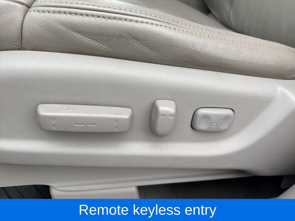 Used 2014 Honda CR-V EX-L image 16