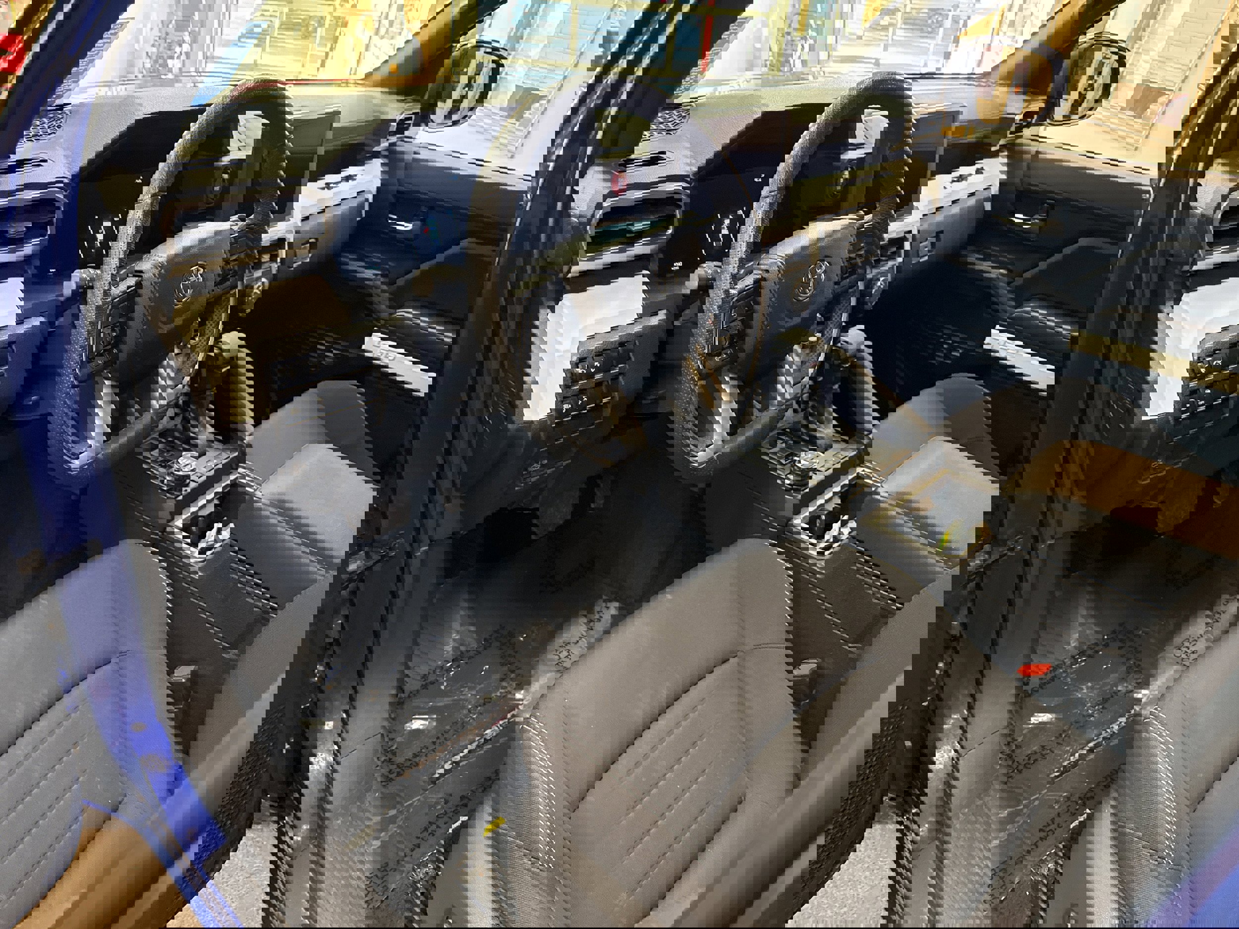 Used 2024 Toyota Tacoma TRD Off-Road image 26