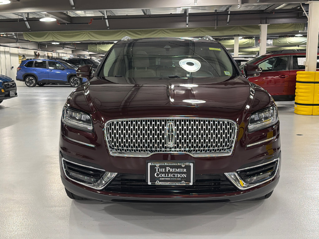 Used 2019 Lincoln Nautilus Reserve AWD/4WD image 2