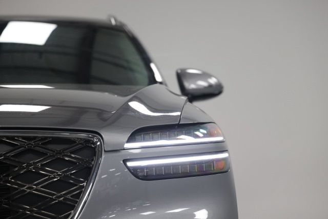 New 2027 Genesis GV70 2.5T AWD/4WD image 3