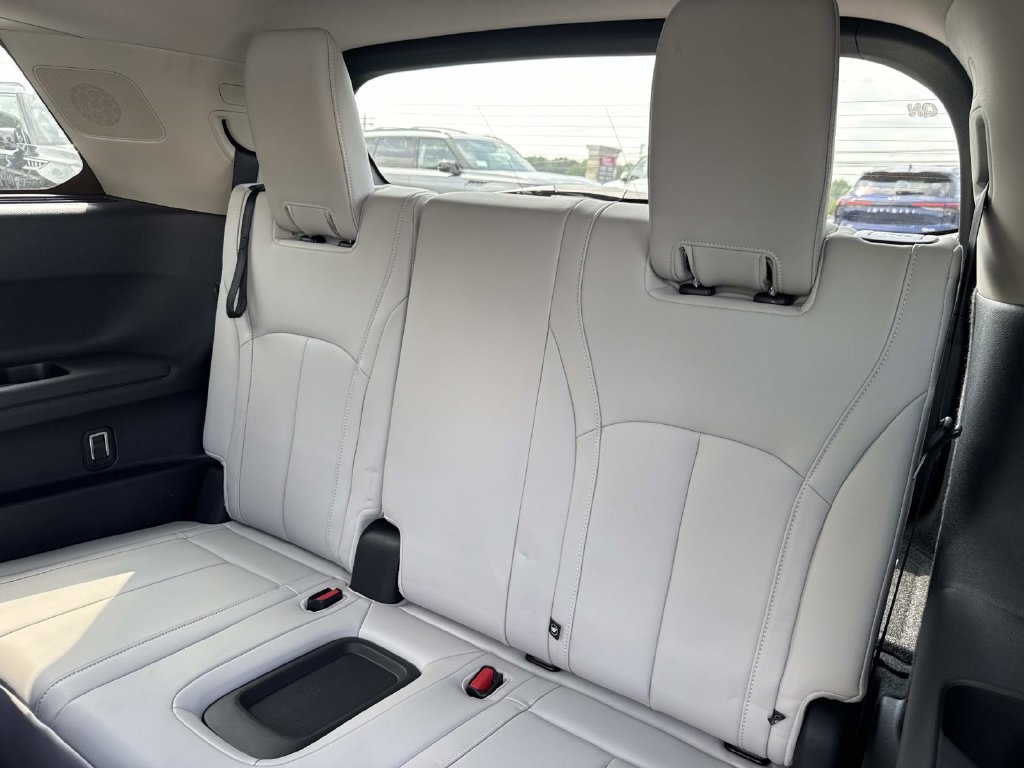 New 2027 INFINITI QX60 Luxe w/ Cargo Package AWD/4WD image 20