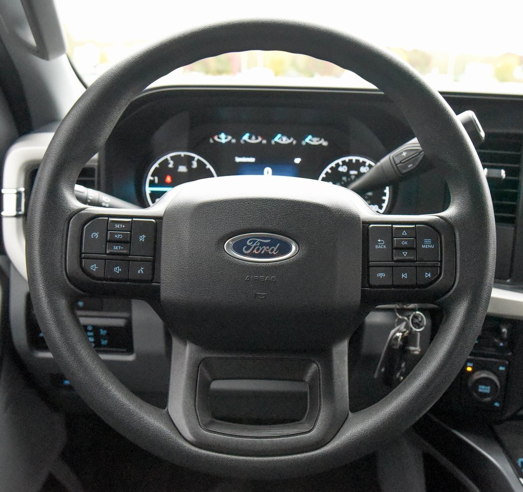 Used 2023 Ford F350 XLT w/ 360-Degree Camera Package image 21