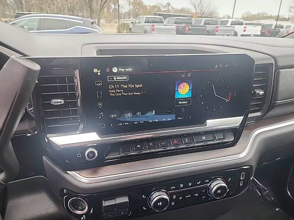 Used 2025 GMC Sierra 1500 SLT image 9