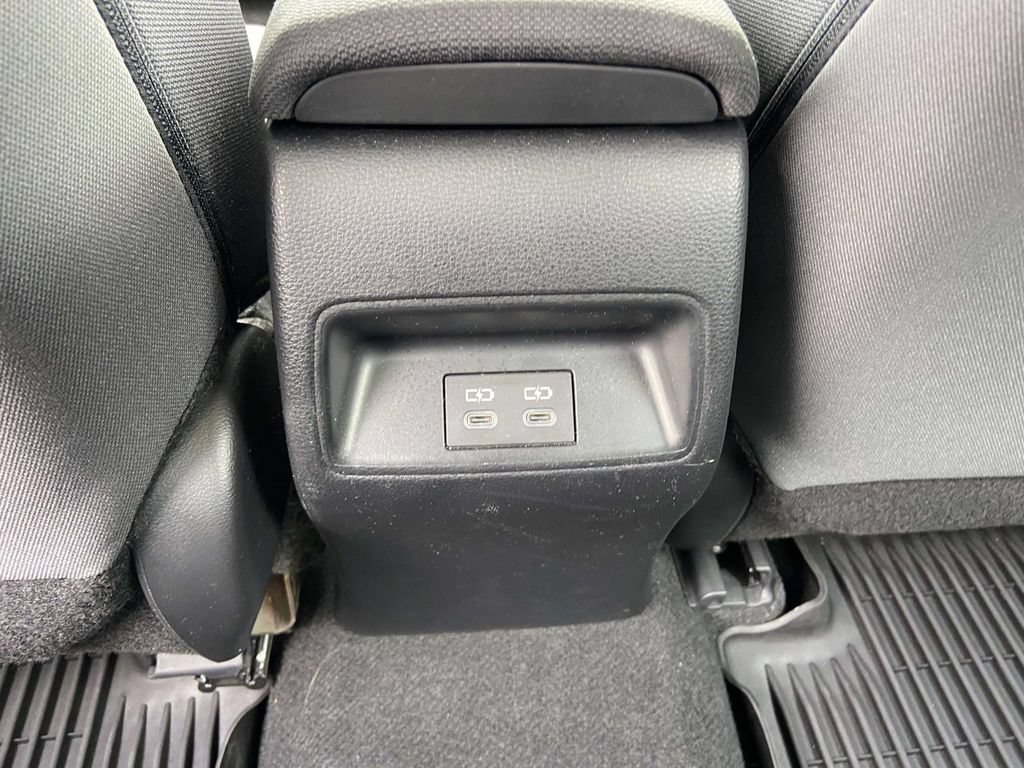 Used 2023 Toyota Corolla LE w/ LE Convenience Package FWD image 15