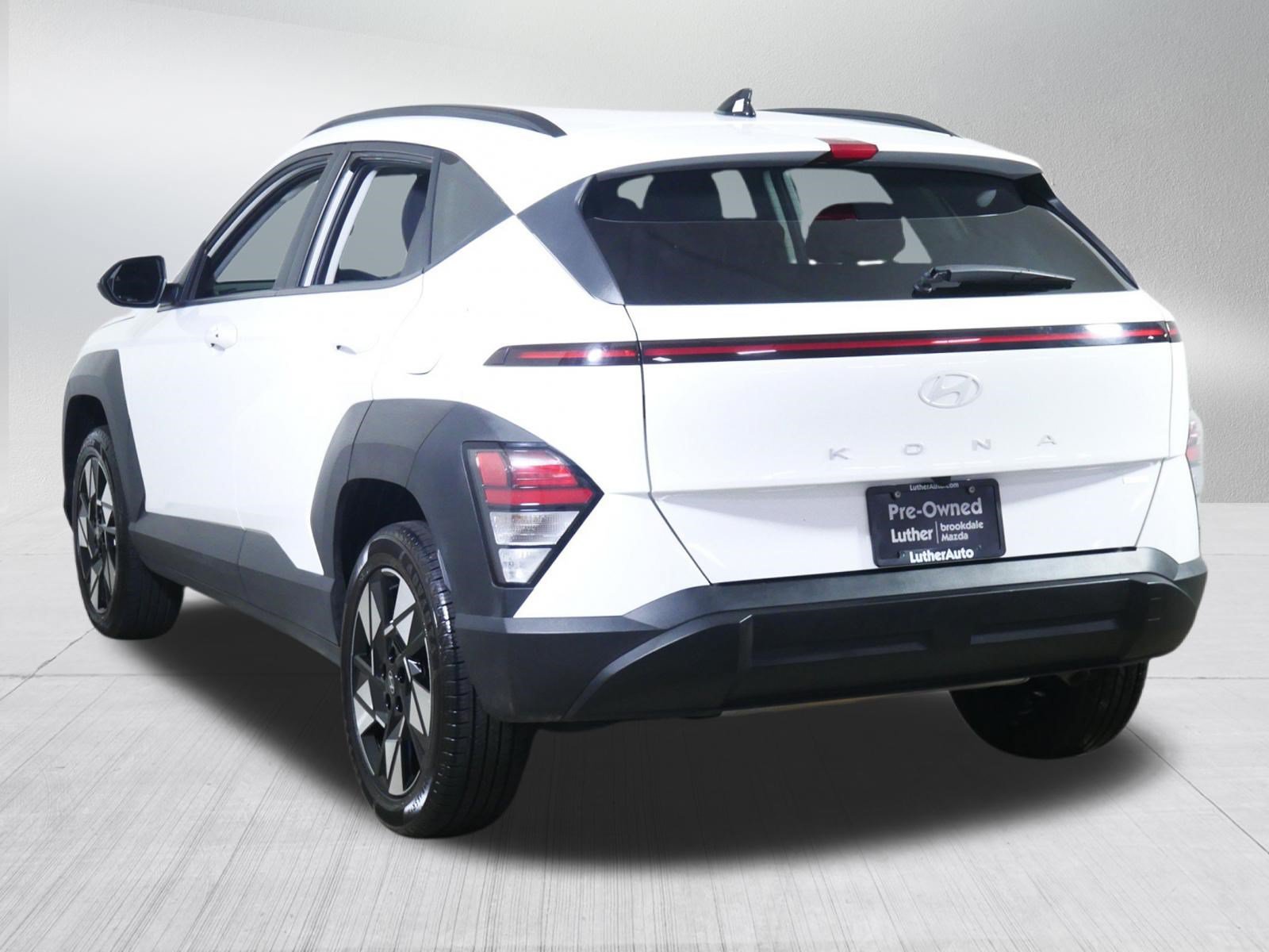 Used 2025 Hyundai Kona SEL AWD/4WD image 5