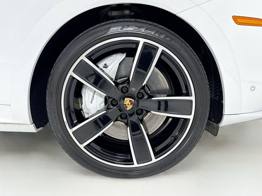 Certified 2022 Porsche Cayenne Turbo image 36
