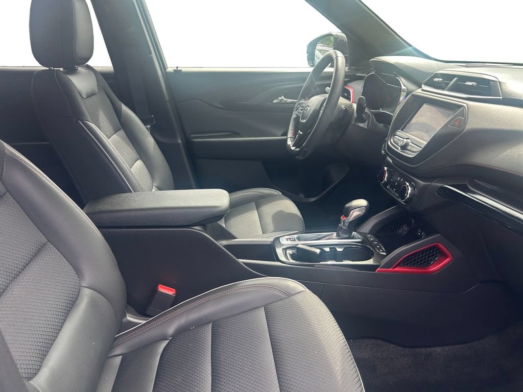 Used 2023 Chevrolet TrailBlazer RS AWD/4WD image 15