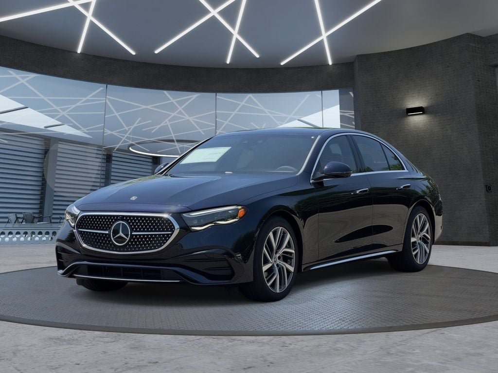 New 2026 Mercedes-Benz E 350 4MATIC Sedan image 2