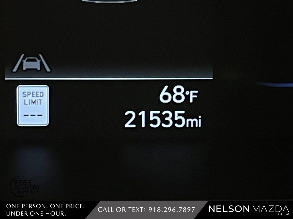 Used 2025 Hyundai Elantra Sport FWD image 24