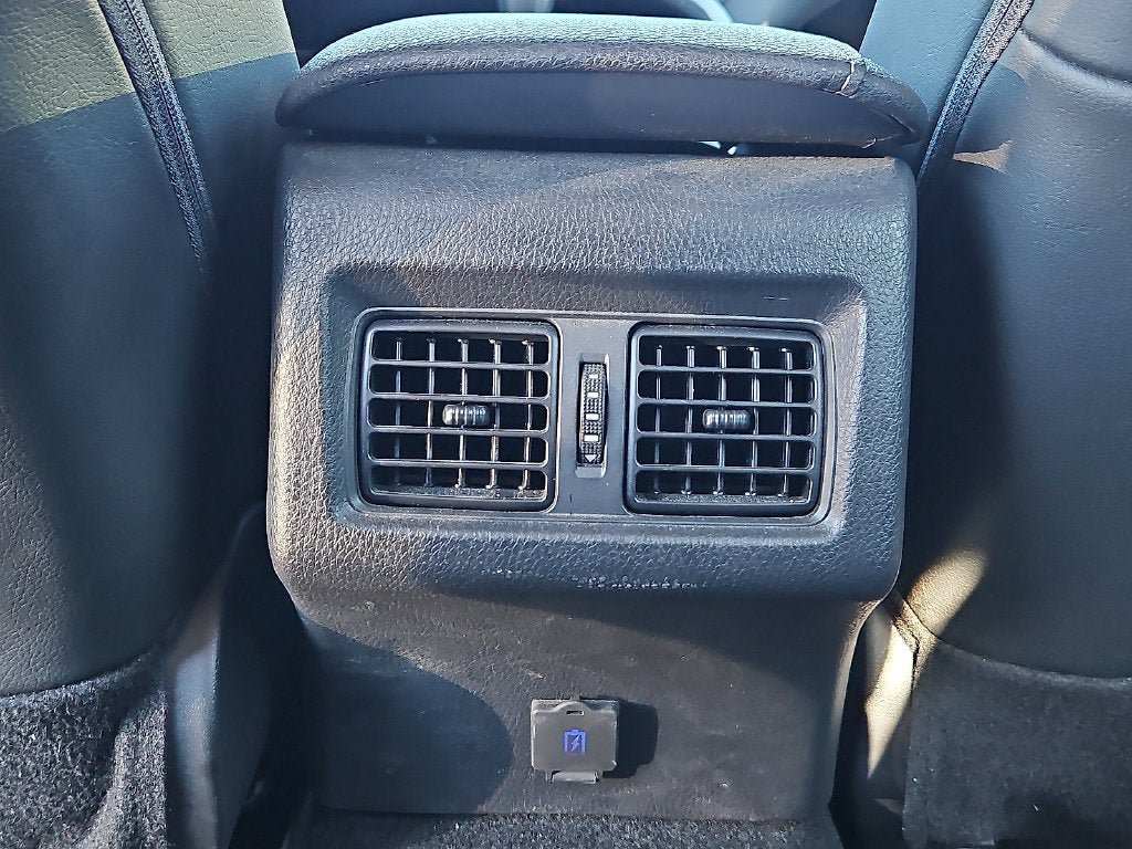 Used 2024 Toyota Camry XSE FWD image 18