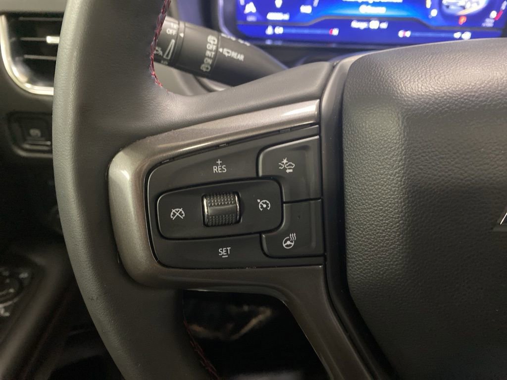 Used 2024 Chevrolet Suburban RST w/ Luxury Package AWD/4WD image 18