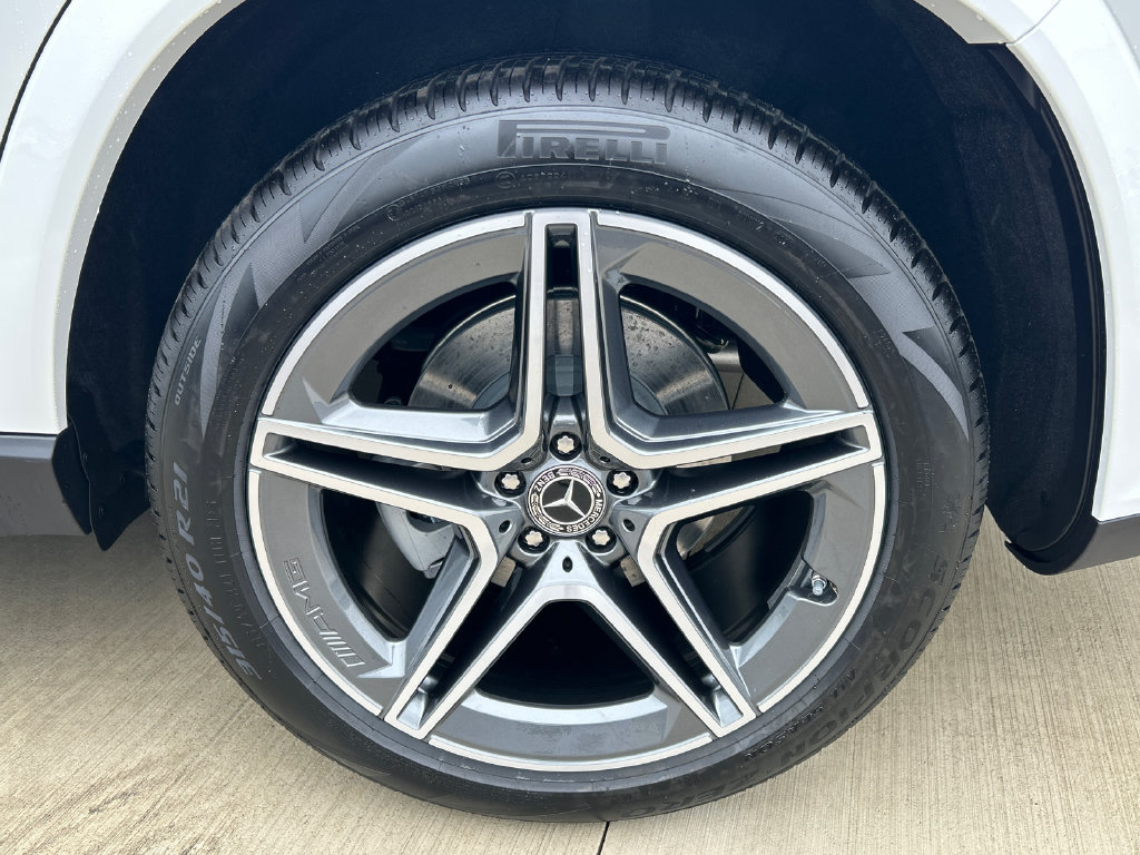 New 2027 Mercedes-Benz GLS 450 4MATIC image 36
