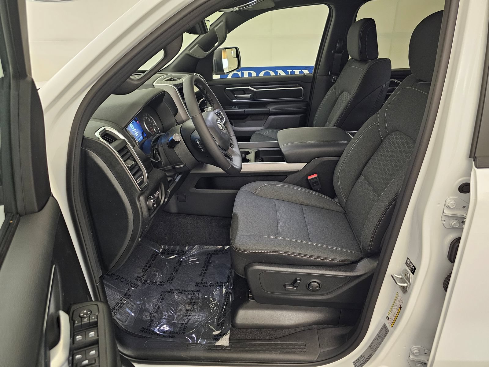 New 2026 RAM 1500 Big Horn AWD/4WD image 12
