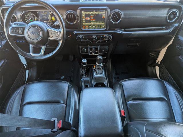 Used 2022 Jeep Wrangler Unlimited Sahara w/ Cold Weather Group image 18