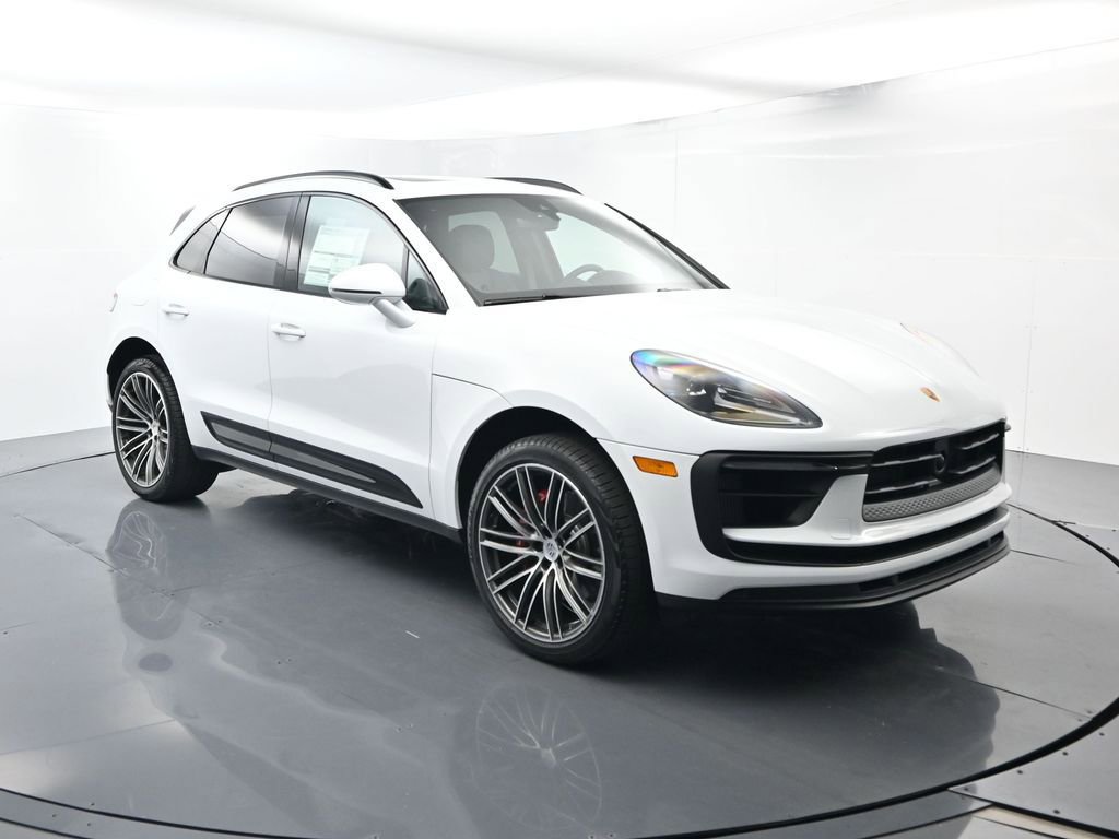 Certified 2026 Porsche Macan S image 17