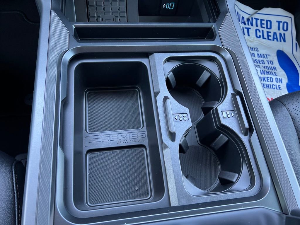 New 2026 Ford F250 Lariat w/ Chrome Package image 34