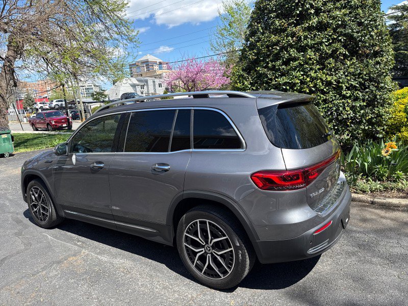 Used 2022 Mercedes-Benz EQB 300 4MATIC image 7